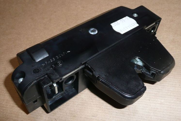 Zamek bagażnika Citroen C5 II