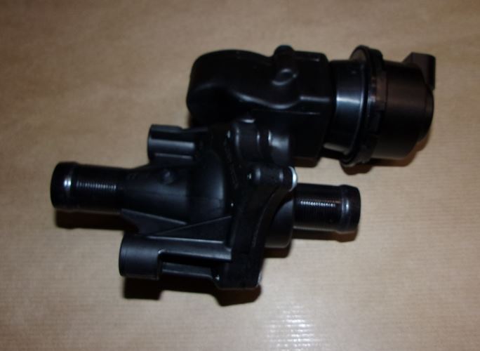 Pompa obiegu wody Renault Master III 2.3 Dci