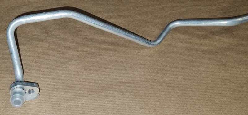 Przewód Klimatyzacji 2.3 dCi Zamiennik Q++ - Renault Master III