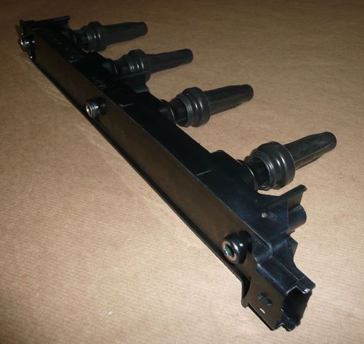 Cewka zapłonowa Citroen C4 C5 Peugeot 307 407 807 2.0 16V