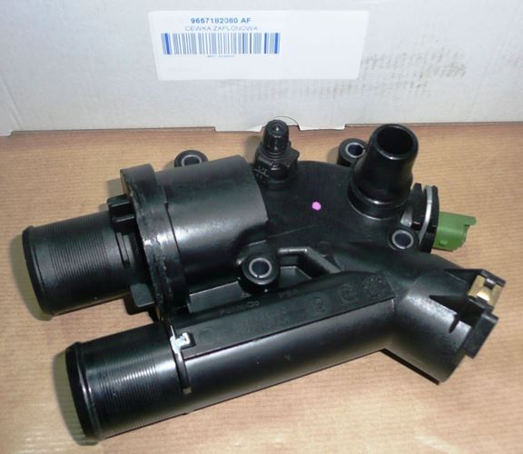 Obudowa termostatu Citroen C5 C6 Peugeot 407 2.2 Hdi