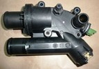 Obudowa termostatu Citroen C5 C6 Peugeot 407 2.2 Hdi