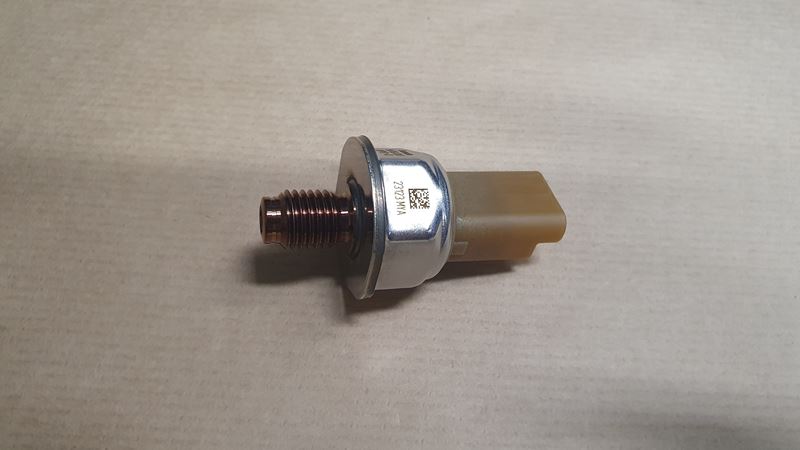 Czujnik ciśnienia paliwa Citroen C3 C4 Peugeot 206 1.6 HDI