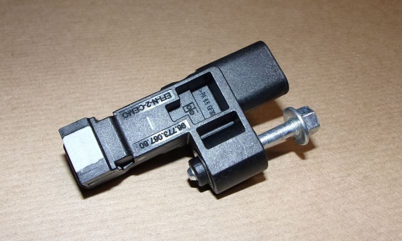 Czujnik położenia wału korbowego Citroen C5X Peugeot 308 1.6 Thp