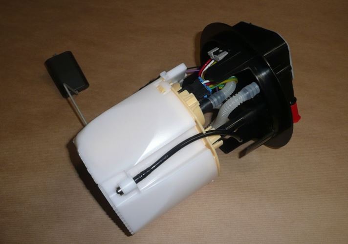 Pompa paliwa kompletna Citroen C5(X7) Peugeot 508 2.0 Hdi