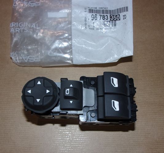 Przycisk podnoszenia i opuszczania szyb Citroen Jumpy IV Peugeot 208