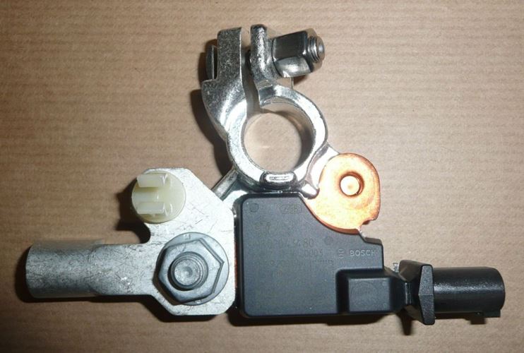 Klema z modułem naładowania akumulatora Citroen C4 Peugeot 308
