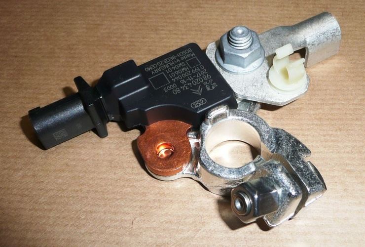 Klema z modułem naładowania akumulatora Citroen C4 Peugeot 308