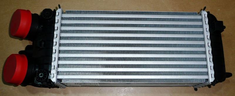 Wymiennik powietrza Citroen DS3 Peugeot 207 Peugeot 208 1.6 THP