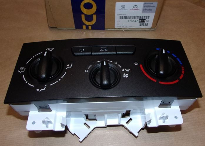 Panel sterowania nawiewu Peugeot Partner III