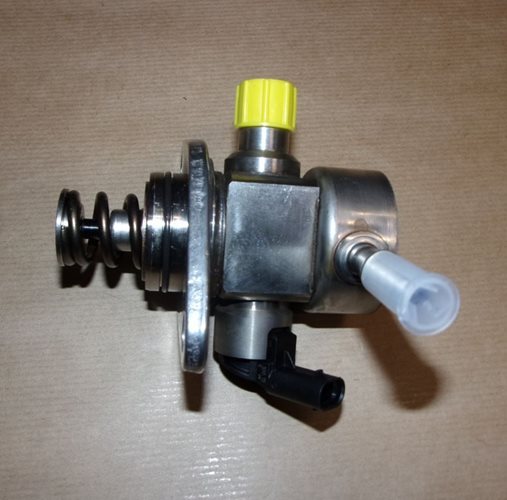 Pompa paliwa Citroen C3 Peugeot 2008 3008 1.2 Thp