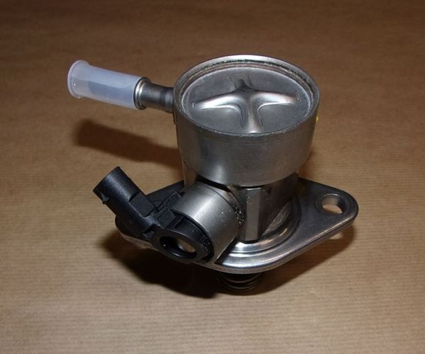 Pompa paliwa Citroen C3 Peugeot 2008 3008 1.2 Thp