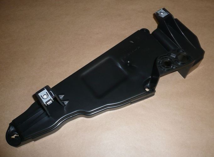 Obudowa zbiornika dodatku Fap Peugeot 208