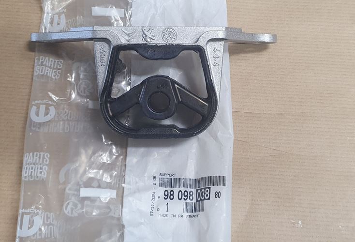 Wspornik katalizatora Citroen Berlingo III