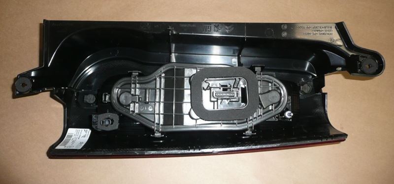 Lampa tylna zespolona Citroen Berlingo III lewa