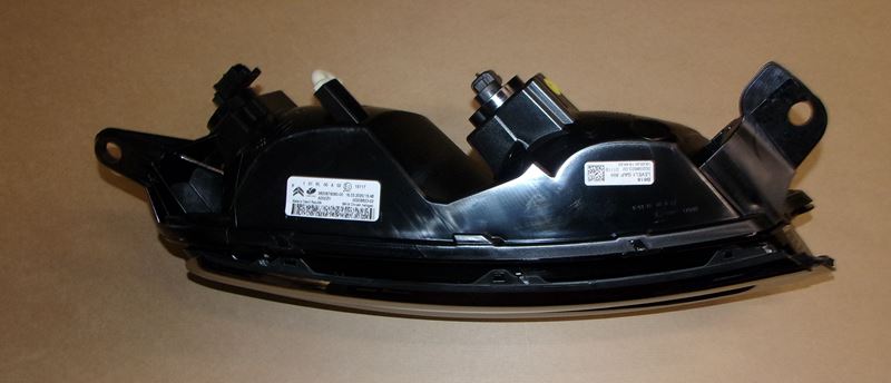 Lampa przednia LED Citroen C3 III lewa