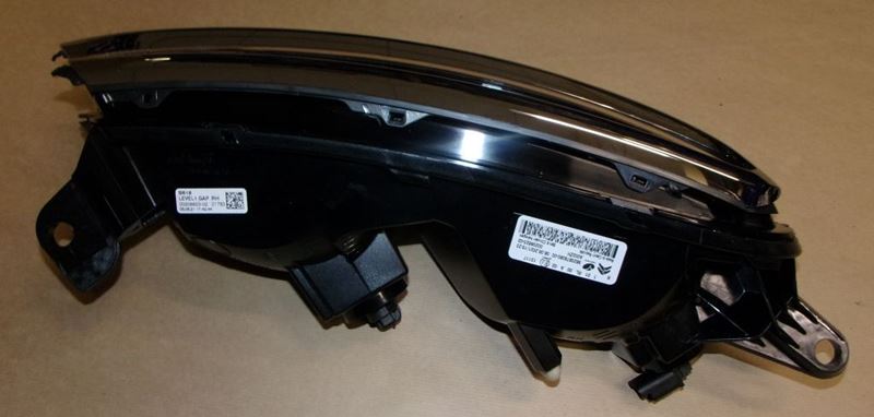 Lampa jazdy dziennej LED Citroen C3 III prawe