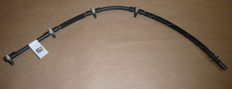 Przewód zwrotny wtrysku Peugeot 2008 208 1.6 Hdi