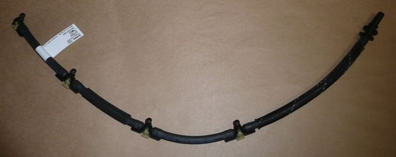 Przewód zwrotny wtrysku Peugeot 2008 208 1.6 Hdi