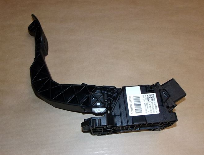 Pedał gazu Peugeot 208 II 2008 II