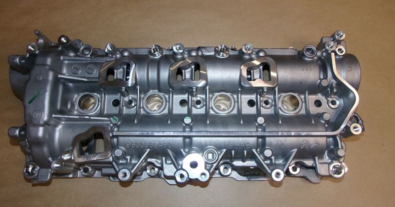 Pokrywa wałków rozrządu i zaworów  (Obudowa) Citroen Peugeot 1.5 BlueHDi - Oryginał PSA