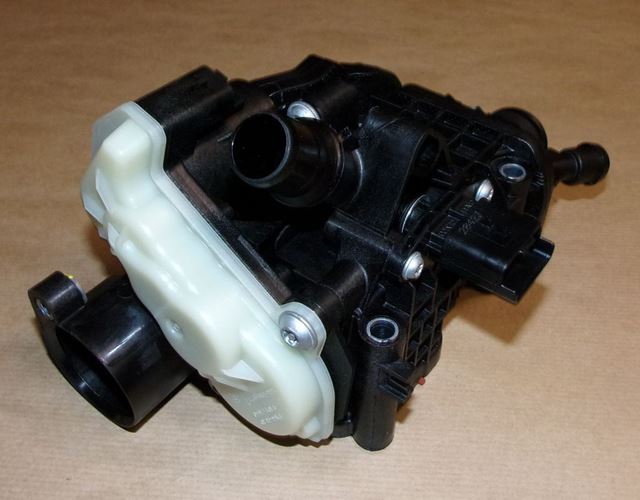 Obudowa termostatu Citroen C5 X7 2.0/2.2 Hdi