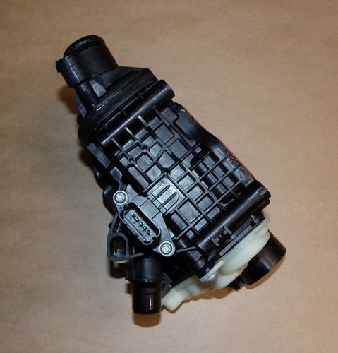 Obudowa termostatu Citroen C5 X7 2.0/2.2 Hdi