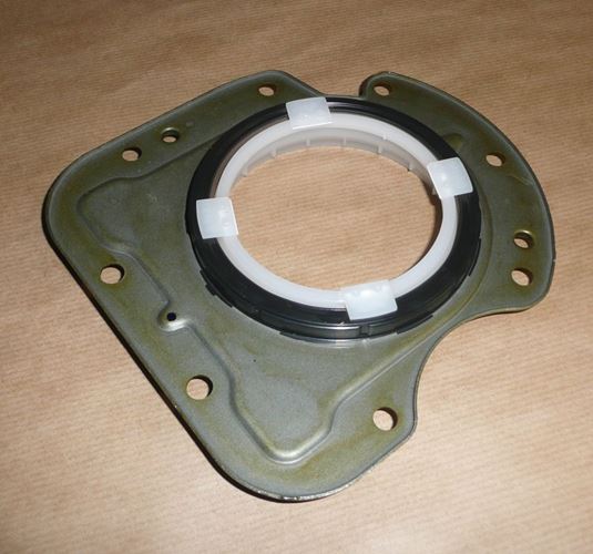 Uszczelniacz wału korbowego Peugeot 108 2008 1.2