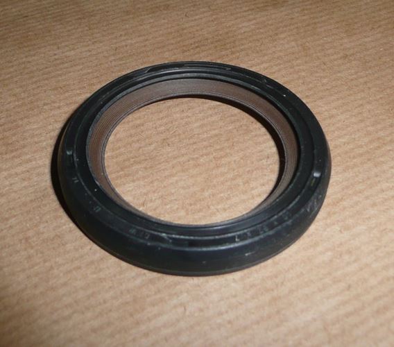 Pierścień uszczelniający wału Renault 40x52 mm
