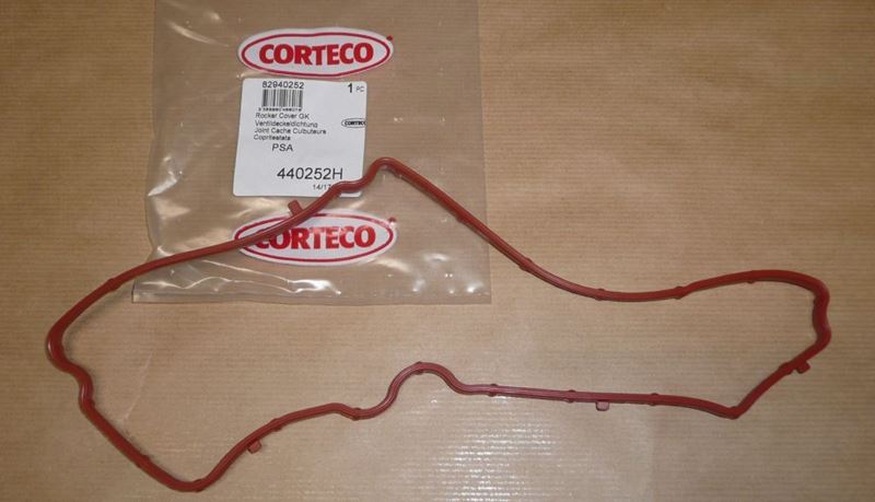 Uszczelka pokrywy głowicy Citroen C5 II Peugeot 407