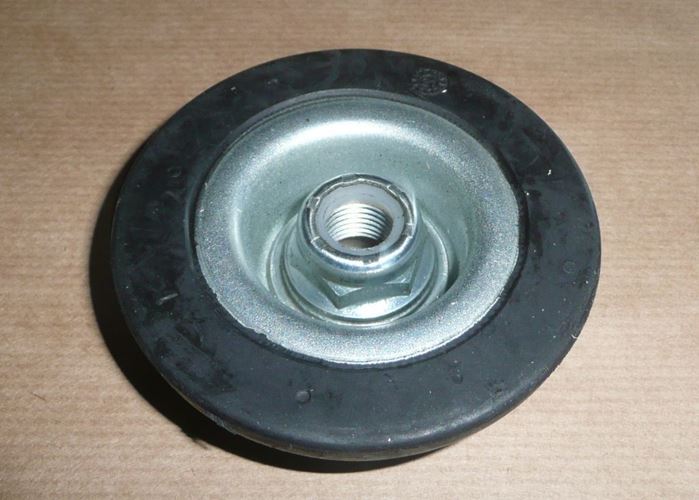 Mocowanie amortyzatora Renault Clio II Kangoo