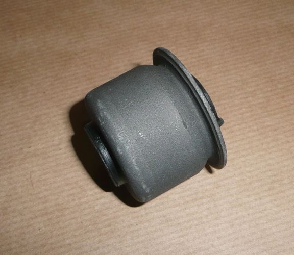 Tuleja wahacza Citroen C5 III Peugeot 407