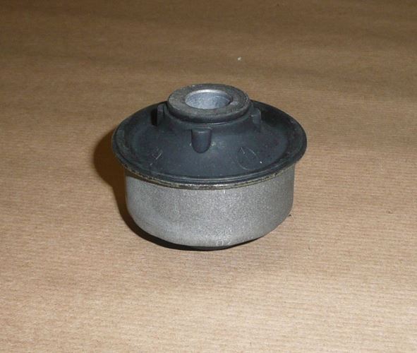 Tuleja wahacza Citroen Berlingo III Peugeot 206 307