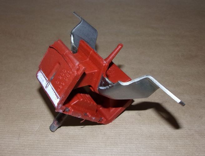 Wieszak tłumika Renault Espace IV Laguna II