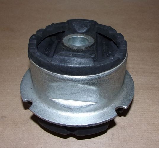 Tuleja tylnej belki Citroen C5 II