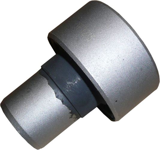 Tuleja tylnej belki Renault Megane I R19 I II