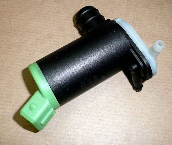 Pompka spryskiwacza Citroen AX Berlingo przód