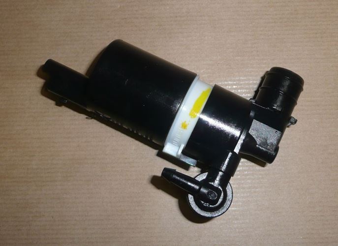 Pompka spryskiwacza Citroen C5 II Peugeot Partner