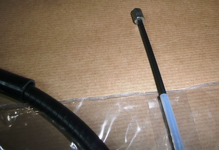 Linka hamulca ręcznego Renault Kangoo II tył