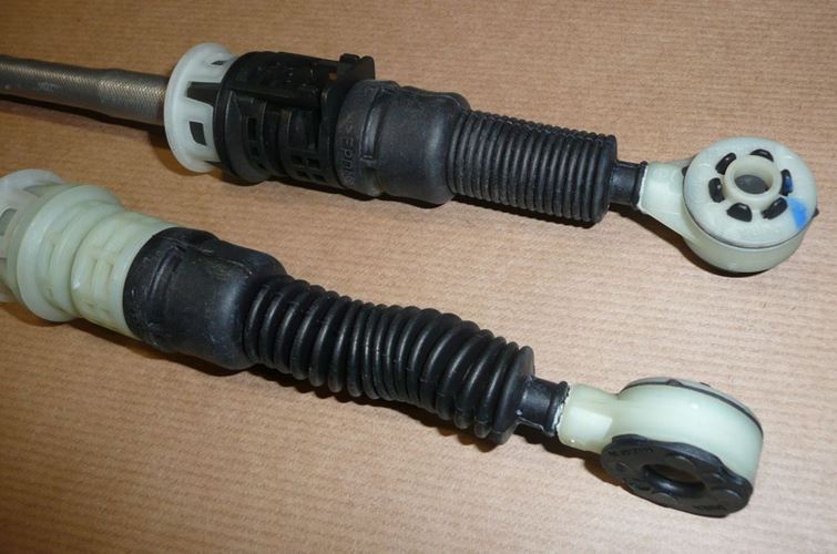 LINKA ZM.BIEG.R CLIO IV 0.9TCE