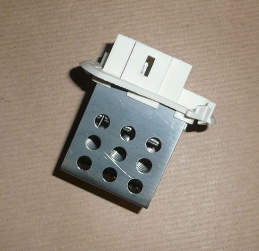 Opornik dmuchawy Renault Master III