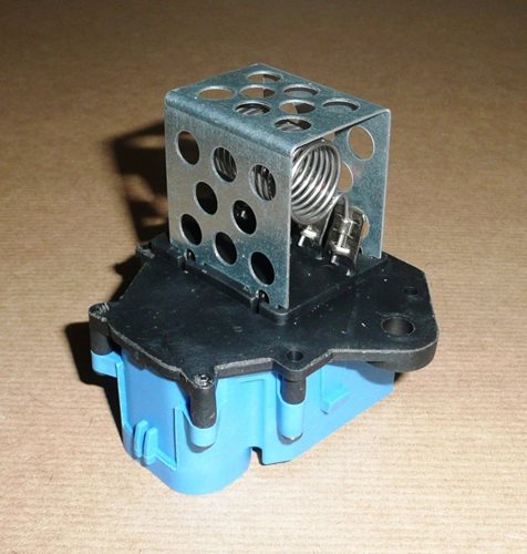 Opornik wentylatora Citroen C4 Peugeot 206 307 308