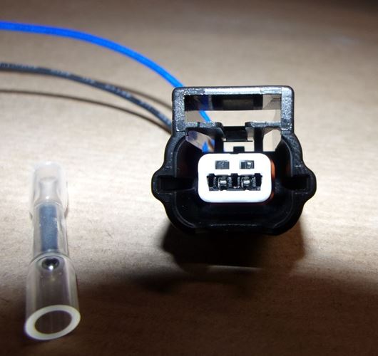 Wtyczka z wiązką oświetlenia tablicy rejestracyjnej