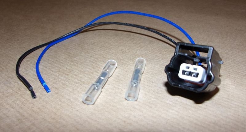 Wtyczka z wiązką oświetlenia tablicy rejestracyjnej