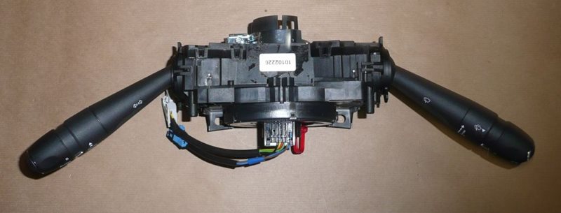 Przełącznik zespolony Citroen C4 II DS4