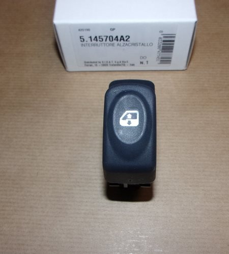 Przycisk podnoszenia i opuszczania szyb Renault Kangoo 6 pin