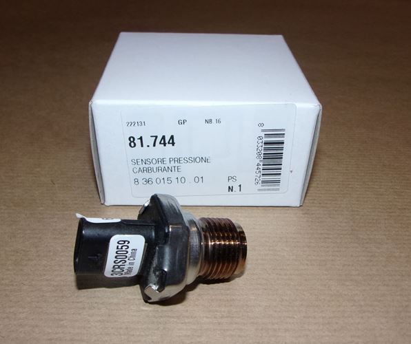 Czujnik ciśnienia paliwa Peugeot 5008 II 1.5 HDI