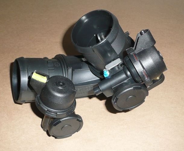 Dozownik powietrza Citroen C5 Peugeot 407 2.0 HDI