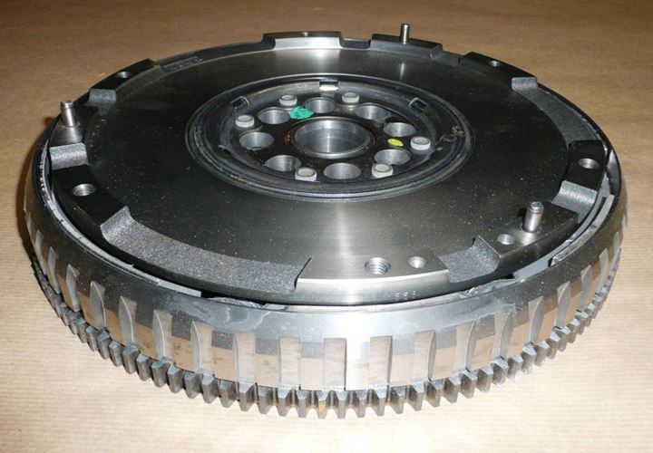 Koło dwumasowe Peugeot 307 2.0 Hdi 01-05